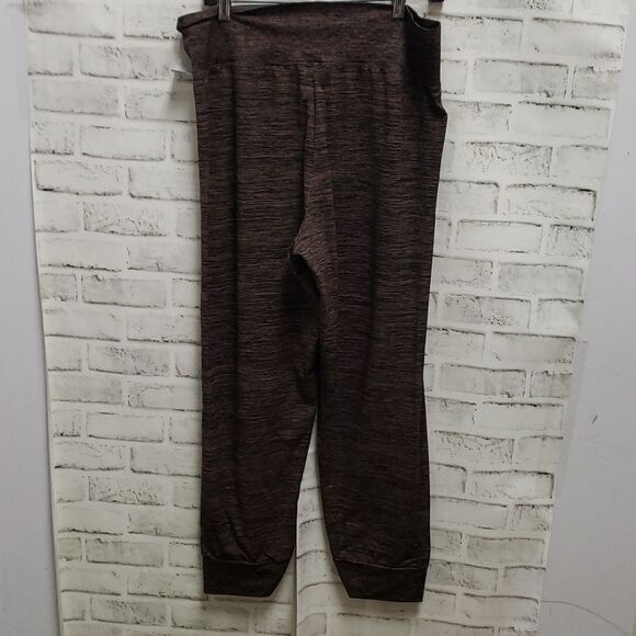 Pink Victoria secret leggings - Picture 2 of 3